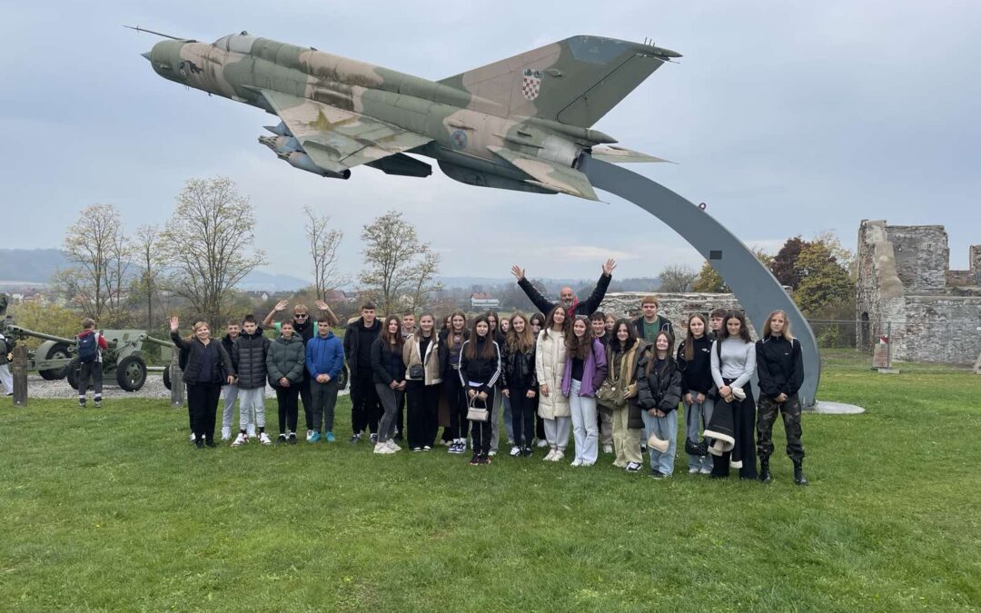 Osmaši na terenskoj nastavi u Karlovcu