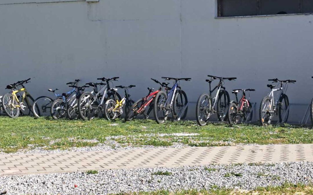 Učenici koji biraju bicikl – primjer odgovornosti i zdravog života